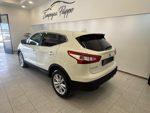 Nissan Qashqai 1.6 dCi automatica 131cv - Foto 8