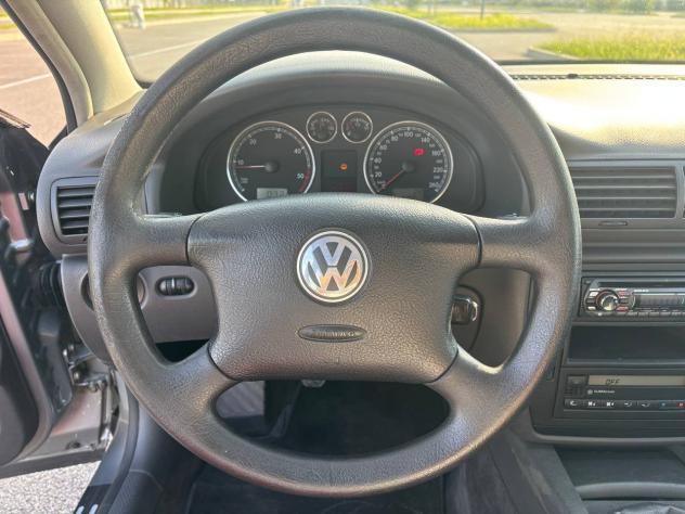 Volkswagen Passat NEOP. 1.9 Diesel 130cv - Foto 9