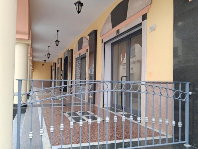 Locale commerciale in affitto a Marcianise - Foto 4