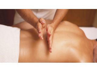 Massaggi - benessere Senigallia - gradevole signora per piacevoli massaggi Tel:3498246911