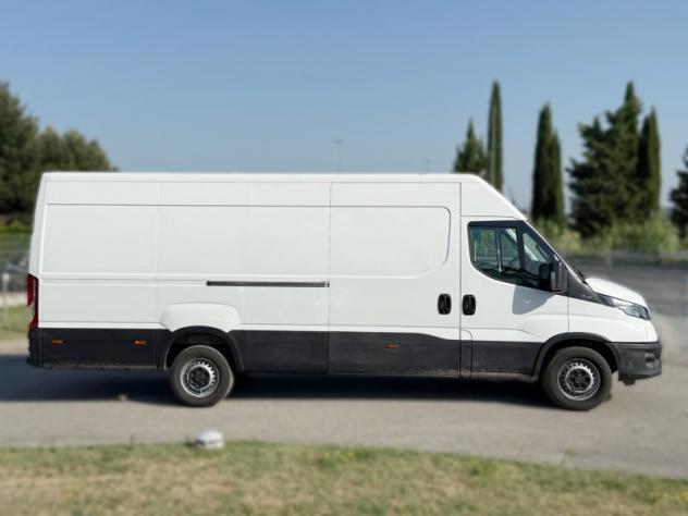 Iveco Nuovo DAILY 22 35s 16v 2.3 htp plm-tm FURGONE ** PREZZO + IVA ** - Foto 6