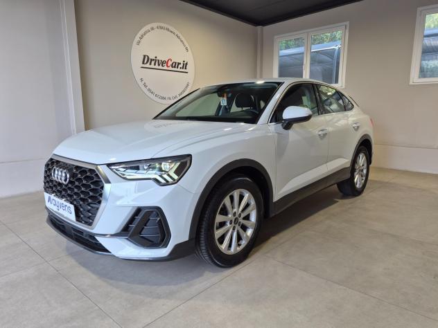 Audi Q3 SPB 2.0 TDI QUATTRO S-TRONIC LED NAVI MMI PLUS APPLE CAR PLAY/ANDROID AUTO RETROCAMERA ACC C.18 LANE ASSIST
