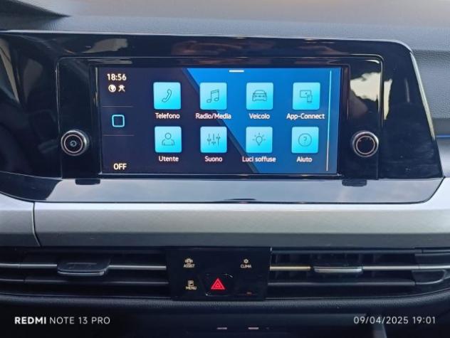 VOLKSWAGEN Golf 1.0 eTSI EVO DSG Life rif. 22228528 - Foto 10