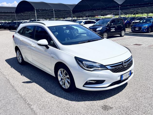 Opel Astra 1.6 CDTI Business 110cv S&S MT6 - Foto 2
