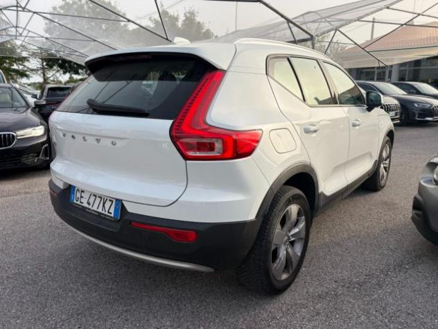 VOLVO XC40 T2 Geartronic Momentum rif. 24051300 - Foto 6