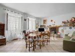 Casa indipendente di 196 m² con 4 locali e posto auto in vendita a Cocquio- &hellip;