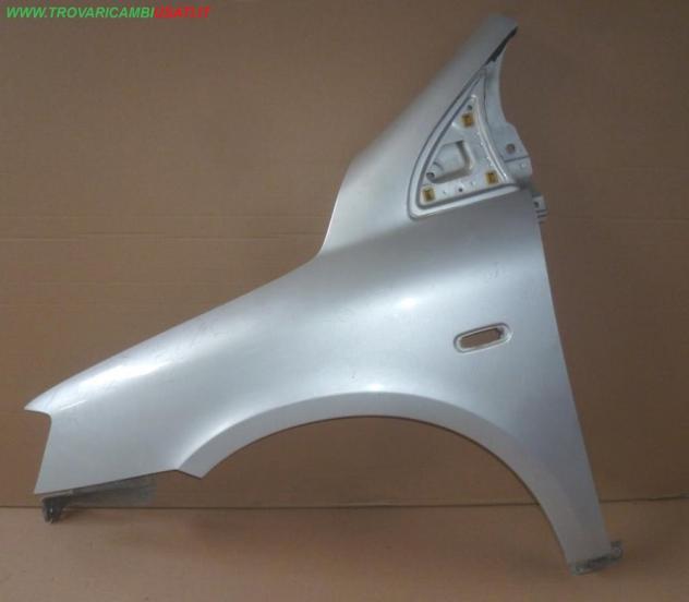 PARAFANGO ANT.S. ARGENTO FIAT MULTIPLA (186-1F) Carrozzeria Lamierati esterni Fiancate Parafango ant. FIAT - MULTIPLA - 01-07-2004 - 01-04-2012