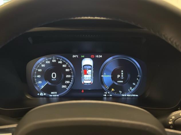 Volvo XC40 Recharge T5 Recharge PHEV R-design Navi Fari LED Cerchi 19” - Foto 10