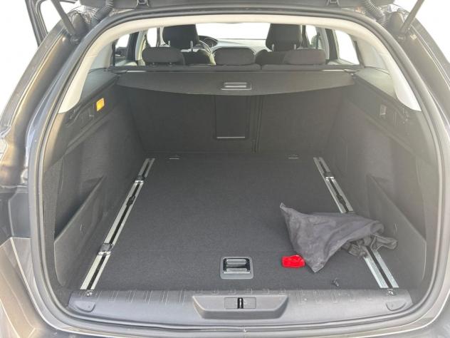 Peugeot 308 Allure PureTech 130cv EAT8 S&S aut. - Foto 8