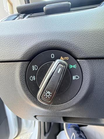 Skoda Octavia 1.6 TDI SCR 115 CV Wagon Executive *** CARPLAY/ANDROID AUTO - Foto 7