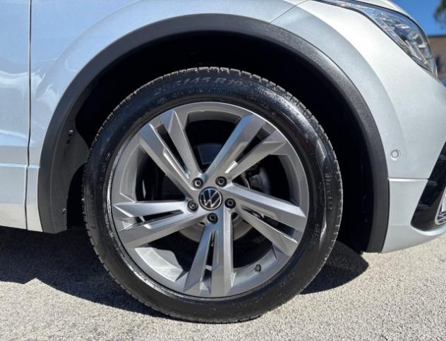 VOLKSWAGEN Tiguan 2.0 TDI 150 CV DSG R-Line rif. 24195208 - Foto 5