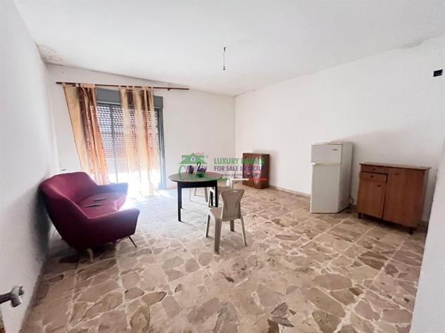 Rif: 2763 COMISO – INTERO STABILE CON DOPPIA OPPORTUNITÀ: ABITAZIONE E INVESTIMENTO! - Foto 17