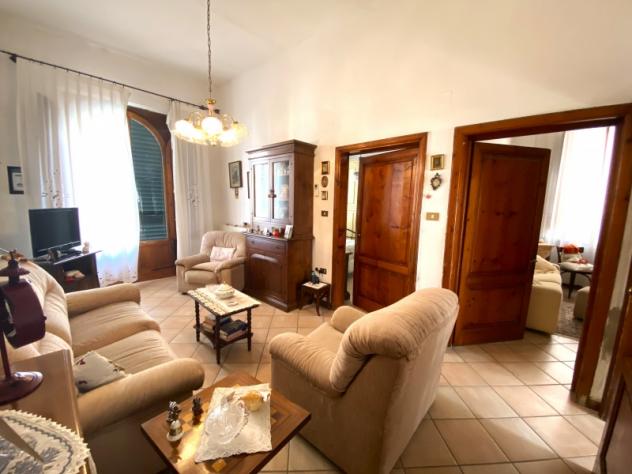 Casa Singola su un Unico Piano con Giardino. - Foto 5