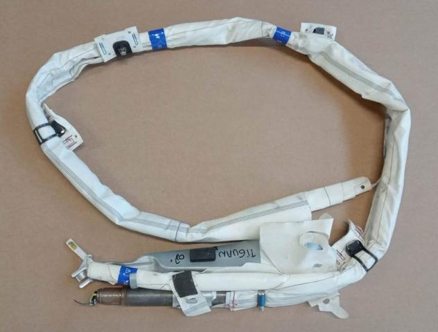 AIR-BAG A TENDINA DX 999-U1304657 Carrozzeria  Sicurezza  Airbag  Air-bag a tendina dx. VOLKSWAGEN - TIGUAN - 01-10-2007 - 01-07-2011