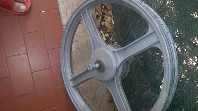 piaggio bravo ciao cerchio in lega grimeca 4 razze x16