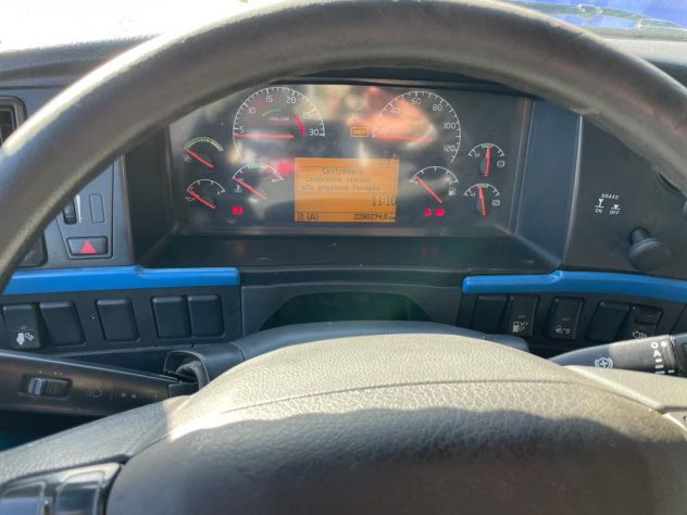VOLVO FH 12 460 CISTERNA TRASPORTO MANGIMI E GRANAGLIE - Foto 7