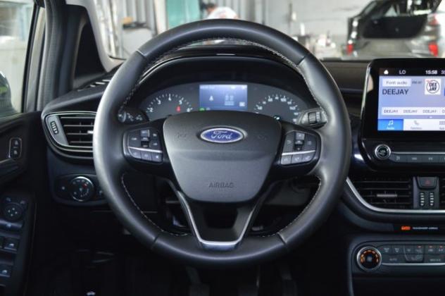 FORD Fiesta 1.1 75 CV 5 porte Titanium GPL Originale rif. 23961595 - Foto 10