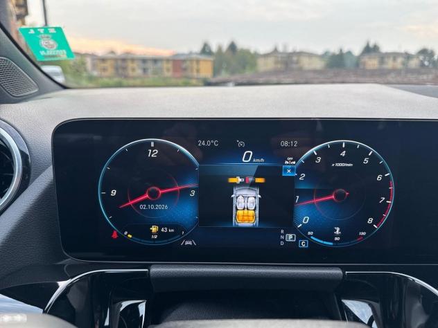 Mercedes-Benz GLA GLA 180 Sport auto - Foto 8