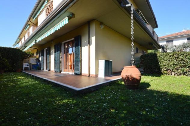 Villetta a schiera in vendita a Marina di Massa - Massa 120 mq Rif: 1364048 - Foto 2