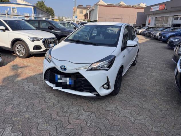 TOYOTA Yaris 1.5 Hybrid 5 porte Business rif. 23856398