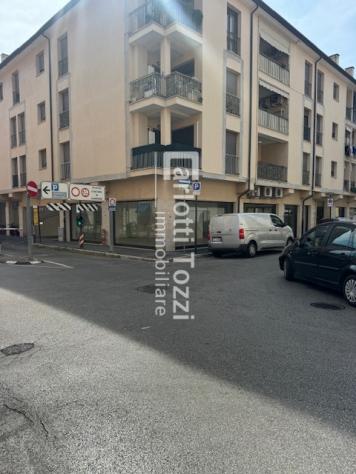 FONDO COMMERCIALE di 1 vani e di 150 mq (GROSSETO) rif. 03730 - Foto 11