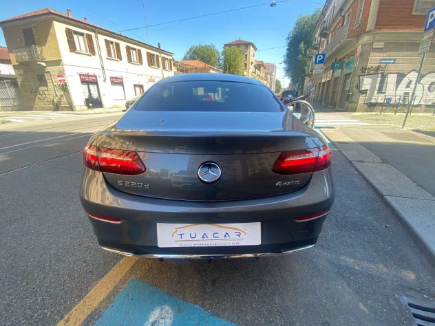 Mercedes-Benz E 220 Premium Coup#50019 - Foto 10