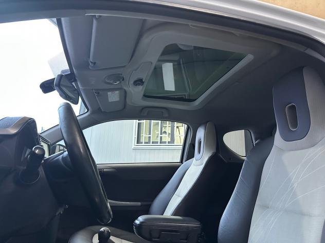 Toyota iQ 1.4 Diesel 90 Cv - Foto 9