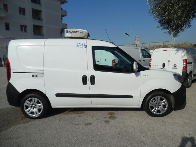 Fiat Doblo 1.3 MJT 95 cv ISOTERMICO COIBENTATO - Foto 10