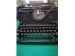 MACCHINA DA SCRIVERE OLIVETTI M40