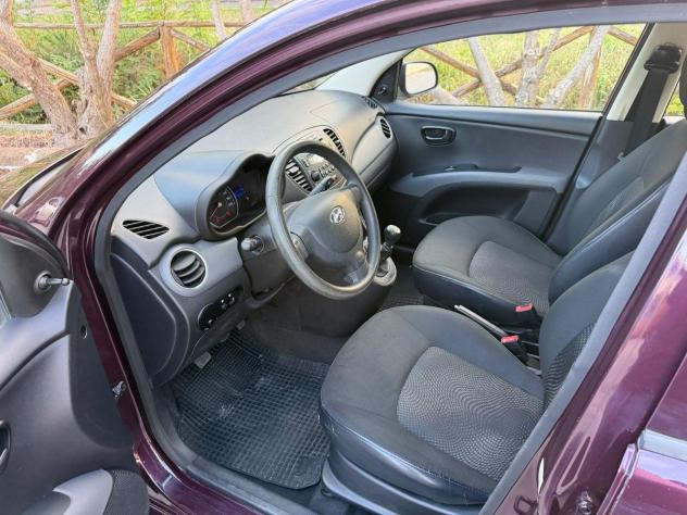 HYUNDAI - i10 - 1.1 12V Fiorucci - Foto 6