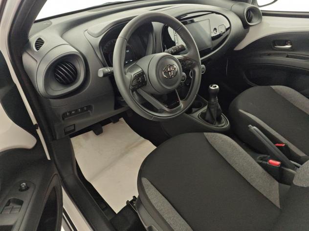 Toyota Aygo X 1.0 VVT-i 72 CV 5 porte Active - Foto 8
