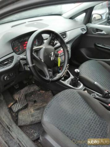 OPEL Corsa 1.2 5 porte Cosmo rif. 23943301 - Foto 3