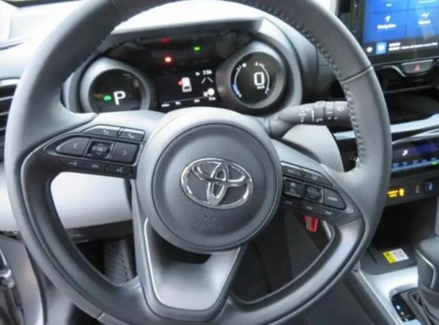 TOYOTA Yaris Cross 1.5 Hybrid 5p. E-CVT Business rif. 20347800 - Foto 9