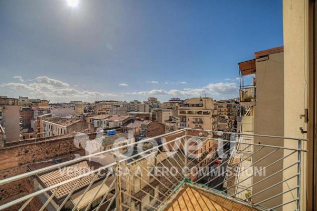 Appartamento di 120 m² con 5 locali in vendita a Catania - Foto 3