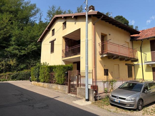 va185 - casa indipendente libera subito: 4 locali, servizi doppio box e picola area esterna recintata - Foto 2