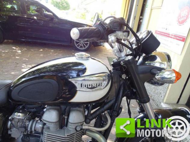 TRIUMPH Bonneville T100 Black/White rif. 23931436 - Foto 4