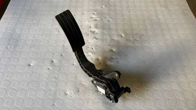 Pedale acceleratore Dacia Sandero 1.0 del 2018 (180022703R)