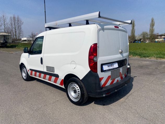 Fiat Doblò 1.4 CNG 120 Cv ATTREZZATO - Foto 5