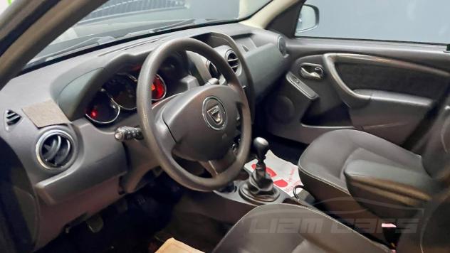 Dacia Duster 1.5 dci Laureate 4x2 110cv - Foto 7