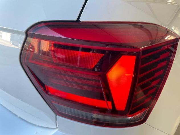 Volkswagen Polo 1.6 TDI - 2019 | 95CV - HIGHLINE - DSG - Foto 9