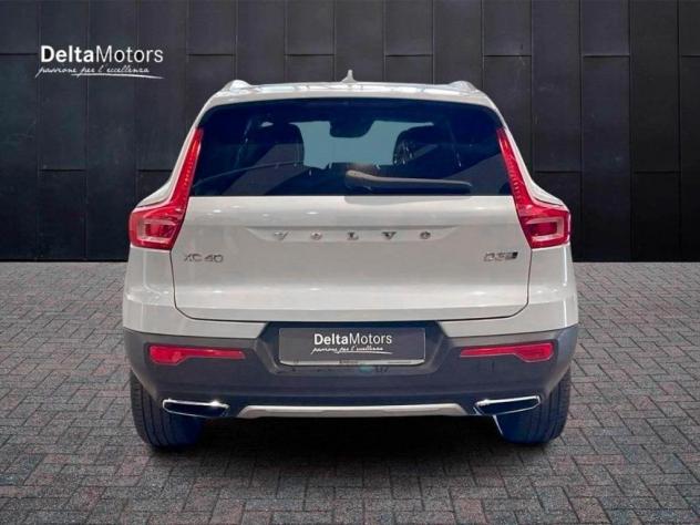 Volvo XC40 (2017---) D3 AWD Inscription - Foto 4