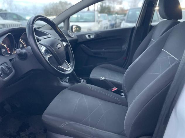 Ford Fiesta 1.4 5p. Bz.- GPL Titanium - Foto 10