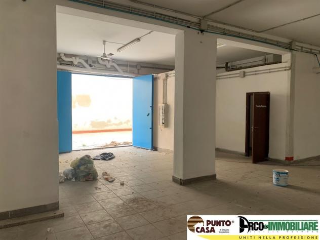 Vendita in blocco Tre Ampi Magazzini contigui di 584 mq zona Malaspina - Foto 5