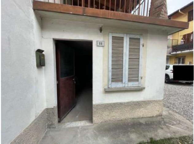 121/2023 1 VA - Casa singola a rustico in asta a Cocquio Trevisago - Foto 4