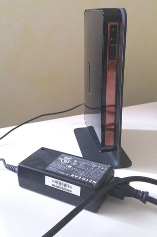 Netgear DGND4000 Modem Router Wireless N750 - Foto 2