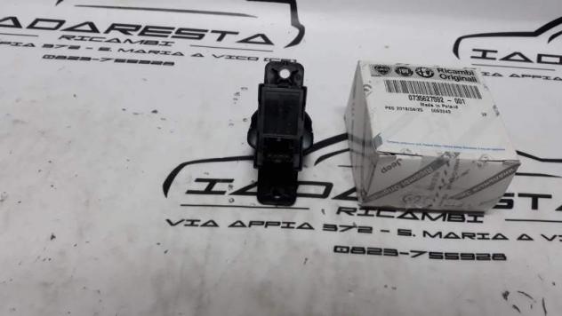 Pulsante Alzacristalli Fiat 500 735627592 - Foto 2
