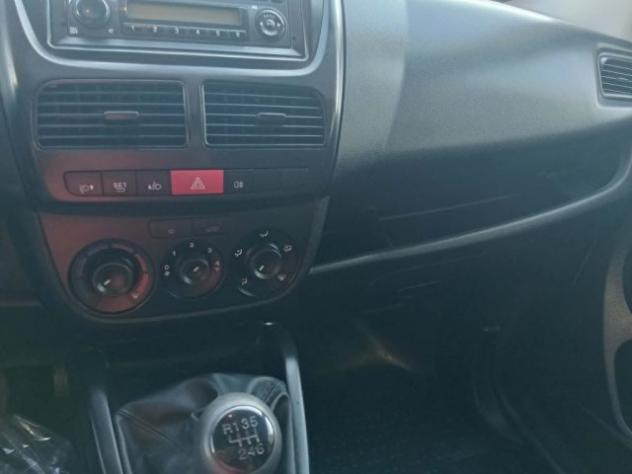 OPEL COMBO DOBLO 1.6 DISEL 105 CV rif. 23899812 - Foto 9