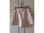 PANTALONI CORTI DA DONNA DI COLORE ALBICOCCA