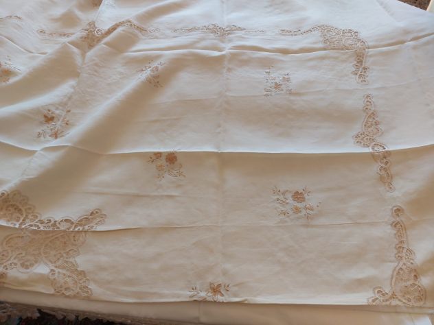 Pregiatissima e bellissima coperta matrimoniale in purissimo lino inserti fatti - Foto 8