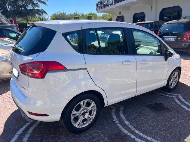 FORD B-Max 1.6 TDCi 95CV Individual - Foto 6